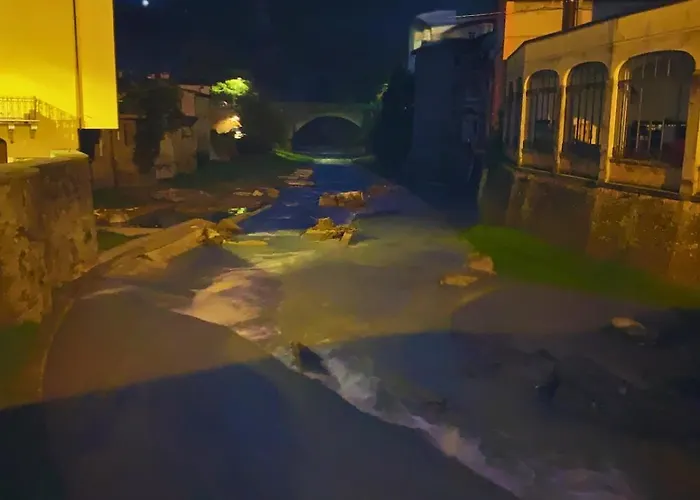 River's View Private Swimming Pool & Citycenter On Foot Villa Modigliana