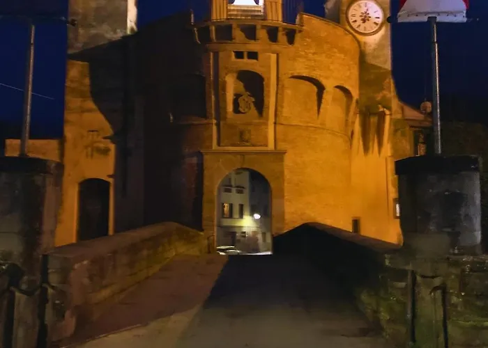 River's View Private Swimming Pool & Citycenter On Foot